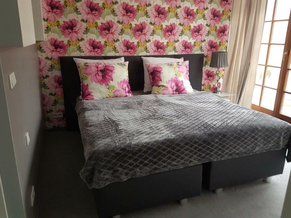 Mak Bed & Breakfast Murowana Goślina Dış mekan fotoğraf